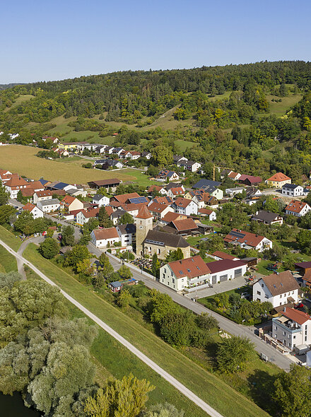 Luftaufnahme des Bad Abbacher Ortsteiles Oberndorf