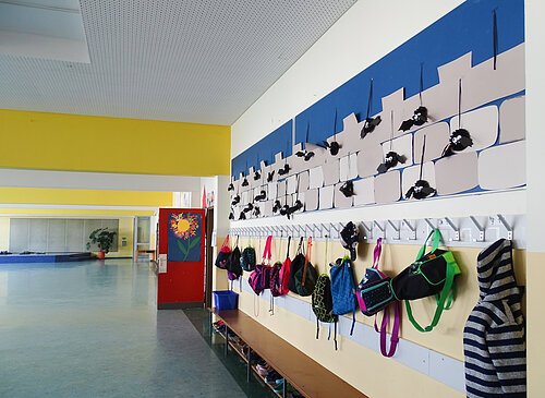 Angrüner Grundschule Foyer Angrüner Grundschule Foyer