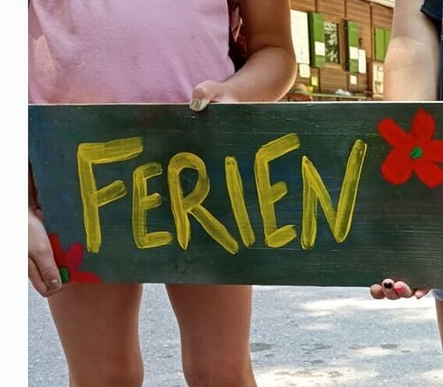 Ausschnitte der Aktionen zur Mittagsbetreuung in den Sommerferien 2022